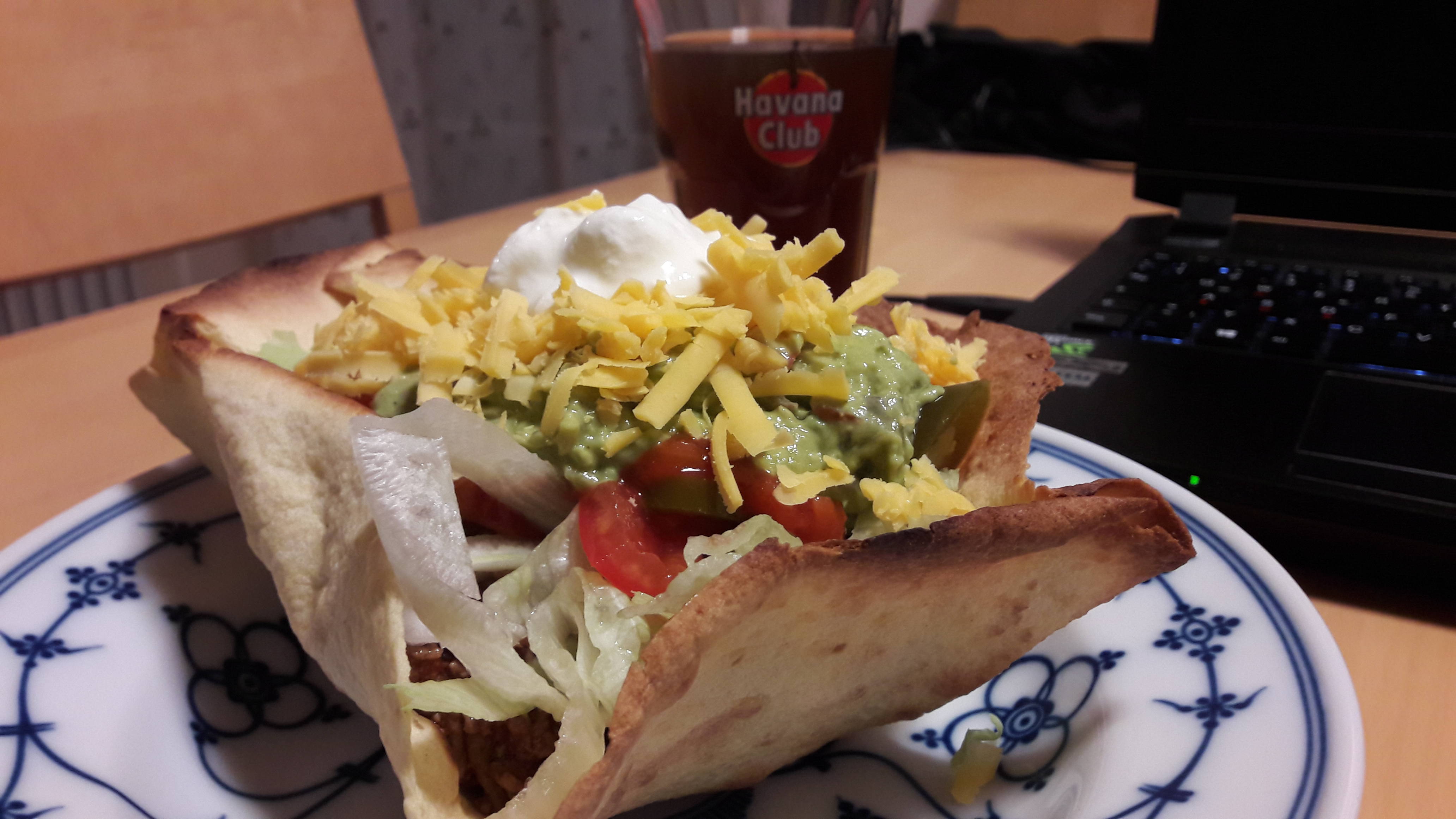 taco salad image